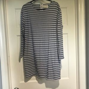 Cute long sleeve striped dress. Size XL